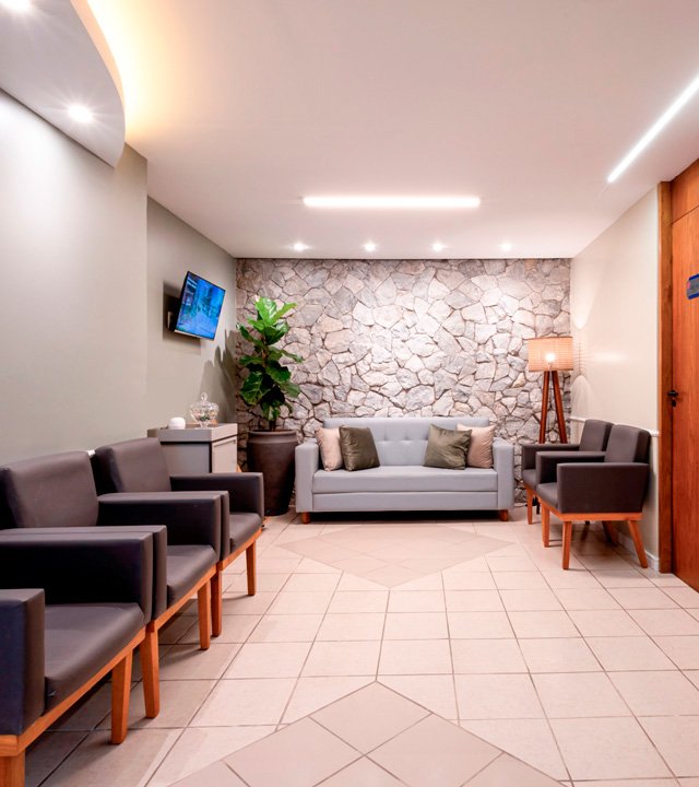 Sala de Espera - Clínica Aliviar - Clínica de tratamento da dor em Pelotas